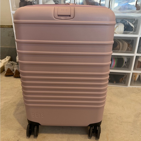 BEIS Handbags - BEIS Mauve Pink Carry-On Spinner Luggage